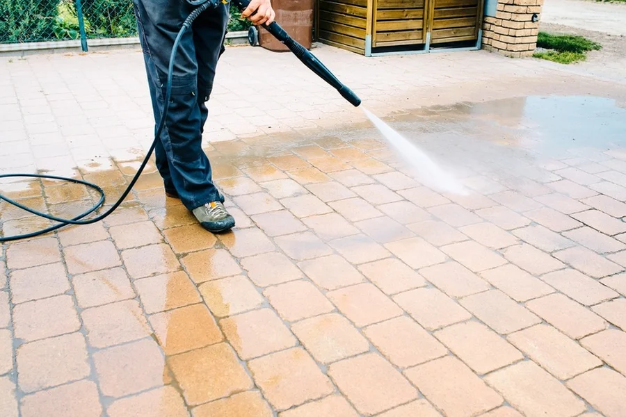 Driveway Pressure Washing To Eliminate Mold And Mildew in Peekskill, NY Driveway Pressure Washing To Eliminate Mold And Mildew in Peekskill, NY