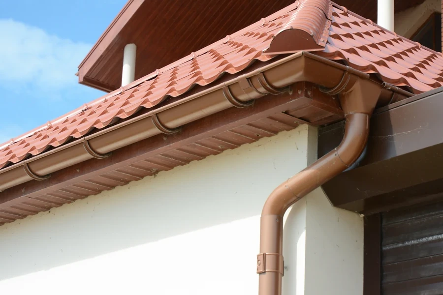 Signs Your Gutters Need Professional Cleaning Services Peekskill, NY Signs Your Gutters Need Professional Cleaning Services Peekskill, NY